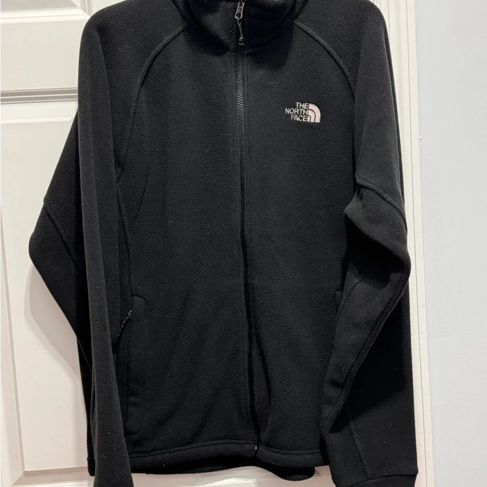 The North Face size M black zip up fleece jacket sweater